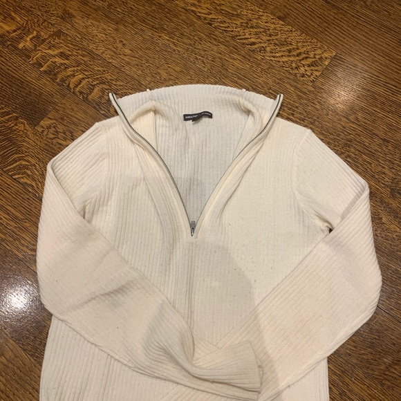 James Perse Ivory Sweater - Picture 2 of 2